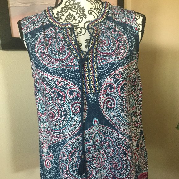 DR2 Tops - BoHo light summer top